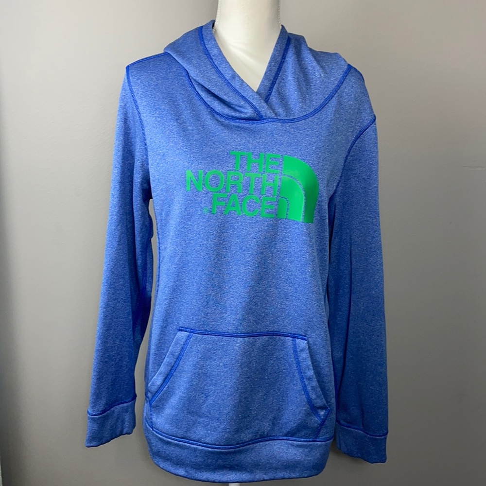 The North Face Fave-our-ite Pullover Hoodie. Size Large.